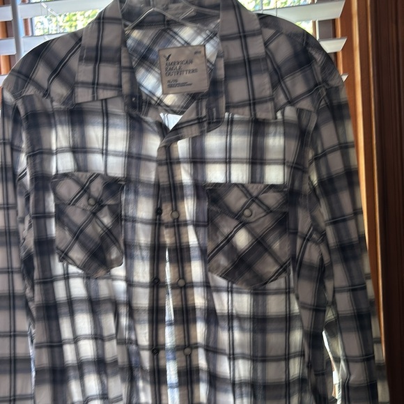 American Eagle Outfitters/2 shirts in size XL/TG Long Sleeve Vintage Fit/EC - Picture 2 of 8